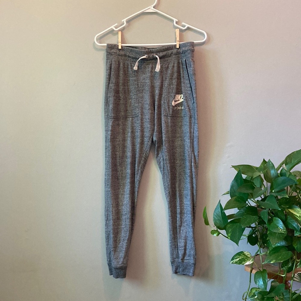 Women's Nike Jogger Sweatpants